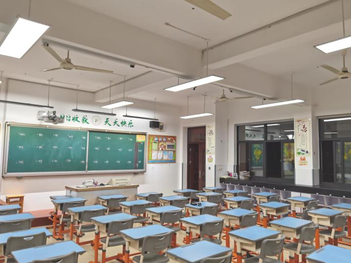 上海市教育照明項目.jpg 上海市教育照明項目.jpg